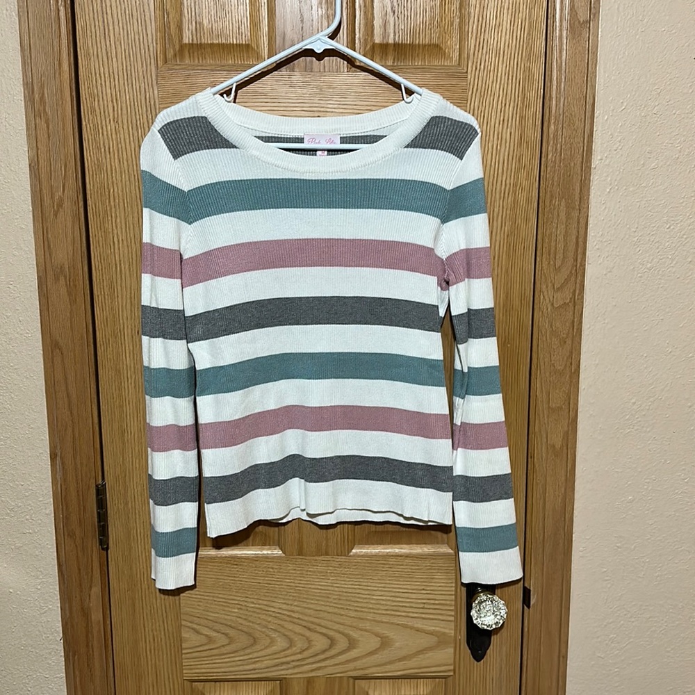 ( Pink Lily) long sleeve sweatshirt